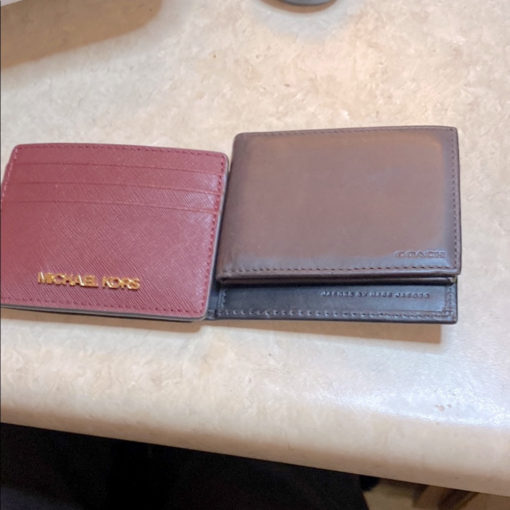 Coach, Michael Kors, and Marc Jacob Card and ID holder - Picture 2 of 12